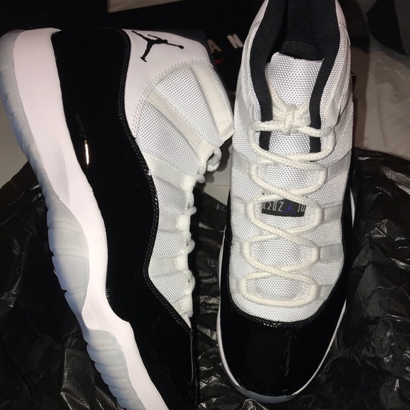 poshmark jordan 11